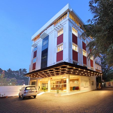 Hotel National Park Residency Kottayam Ettumanoor Exterior foto